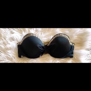 Victoria’s Secret women’s bikini top only